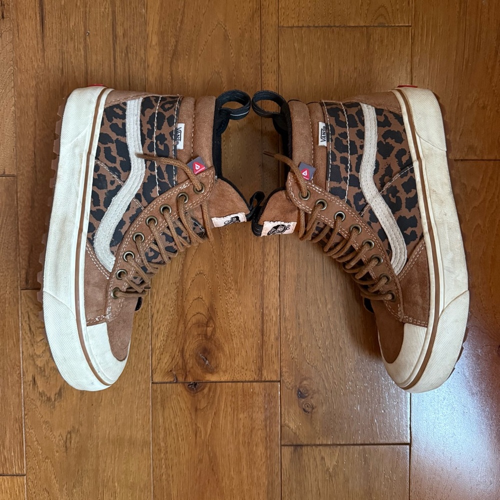 Vans MTE women’s 7.5